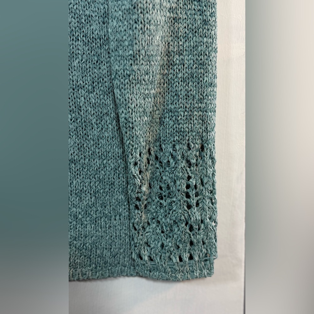 Women's V-Neck Knit Sweater Chico’s Size 3 - Picture 6 of 15